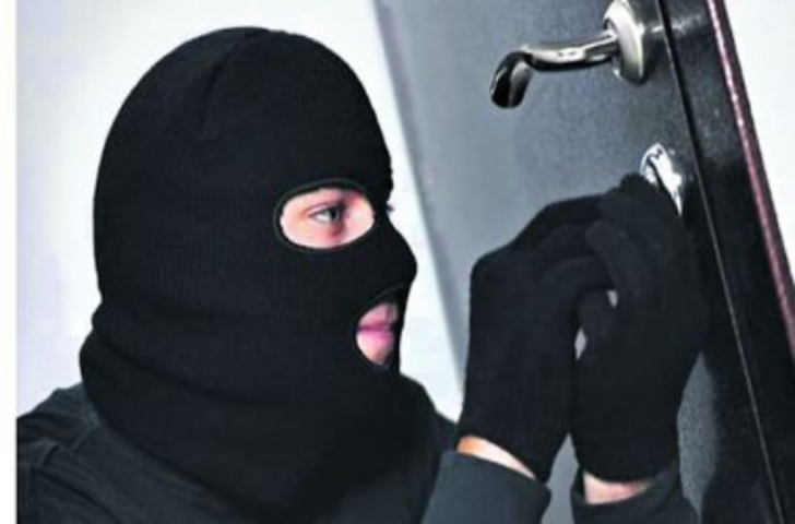 Как обезопасить свою квартиру от воров