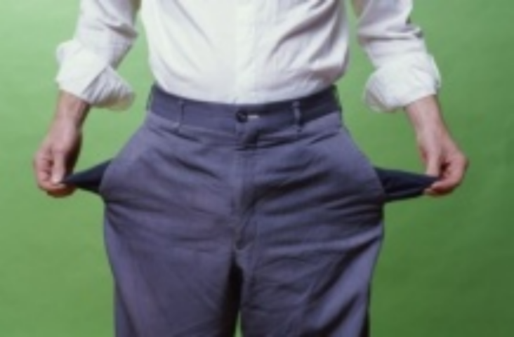 Каким будет курс доллара и насколько подорожают продукты и коммуналка
