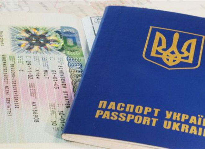 Украина намерена завершить визовую либерализацию с Евросоюзом до мая-2015