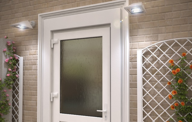 Монтаж пластиковых дверей в квартире