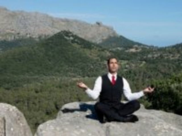 Мобильный банкинг: функционал и тарифы в конце 2014 года