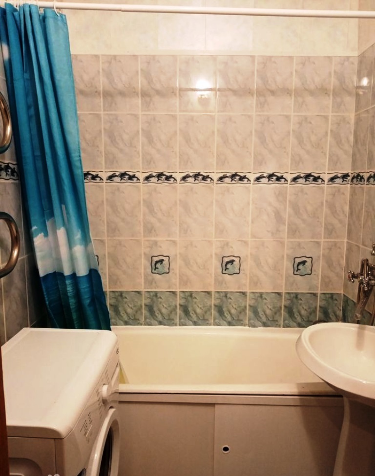 Оренда 1-кімнатної квартири 32 м², Робітнича вул., 162