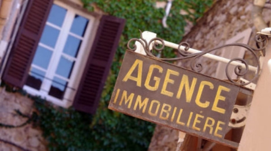 Цены на недвижимость в Париже снизились почти на 10% с 2011 года