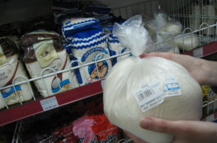 Что будет с ценами, зарплатами и тарифами в 2015 году: прогнозы экспертов 