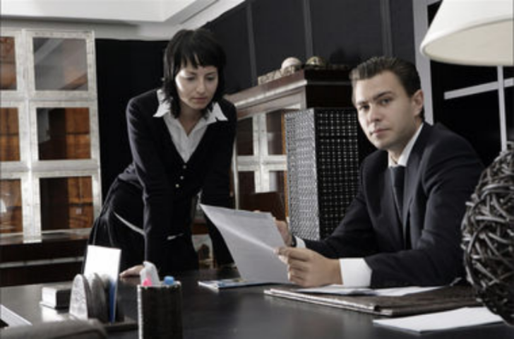 Топ-менеджеры в Украине мечтают получать по 15-25 тыс. грн в месяц