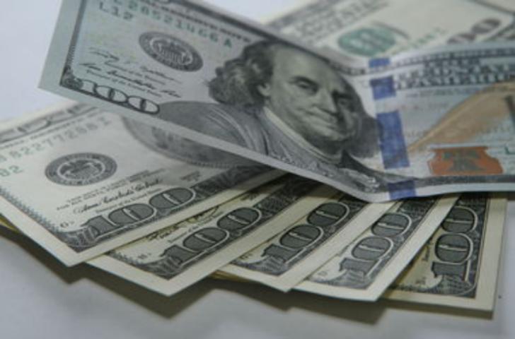 Спрос на доллары не упадет