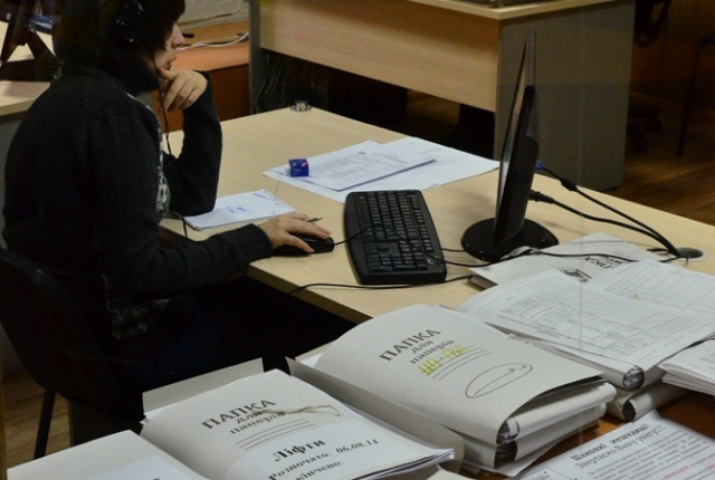 Каждый пятый украинец не любит коллег 