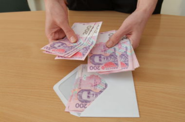 В Киеве мошенники легализовали более 12 миллионов "грязных" гривен