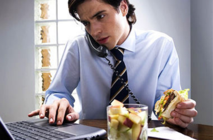 Как правильно питаться на работе