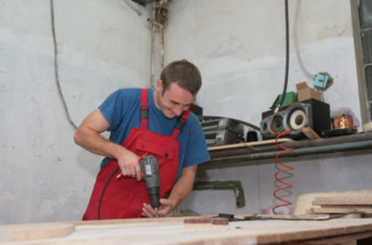 Cколько зарабатывают украинцы в кризис