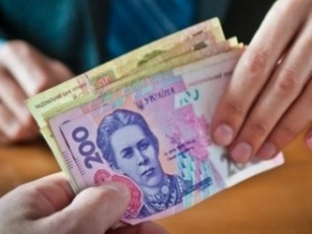 Крымчанам разрешили пока не возвращать долги украинским банкам