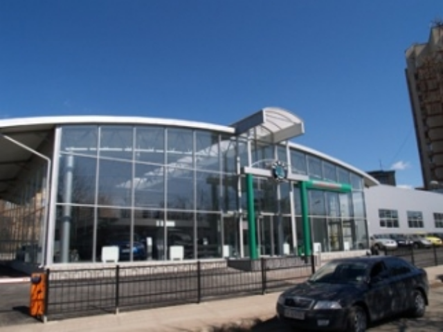 В Украине массово распродают автосалоны 