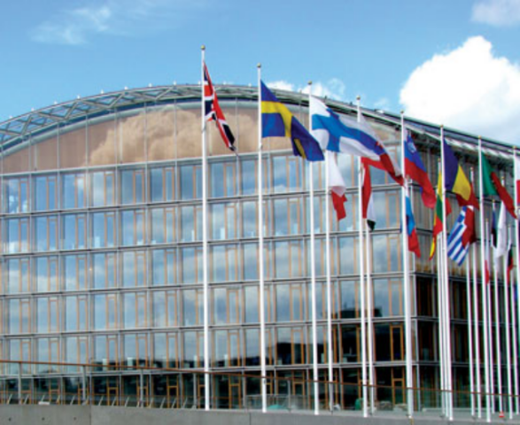 Европейский инвестиционный банк станет инвестором Украины 