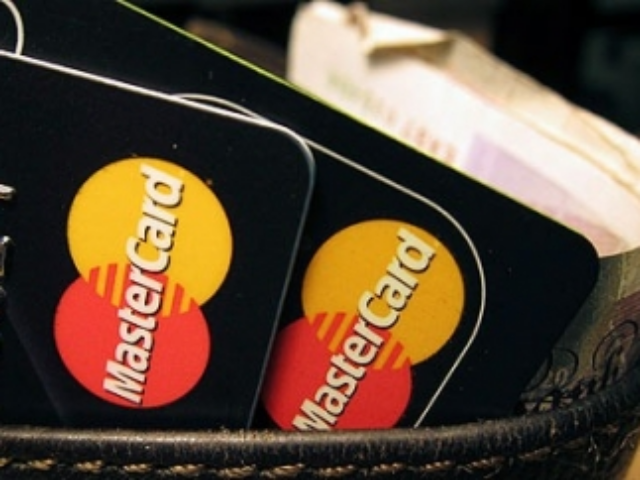 MasterCard выпустит карты с датчиком для отпечатков пальцев