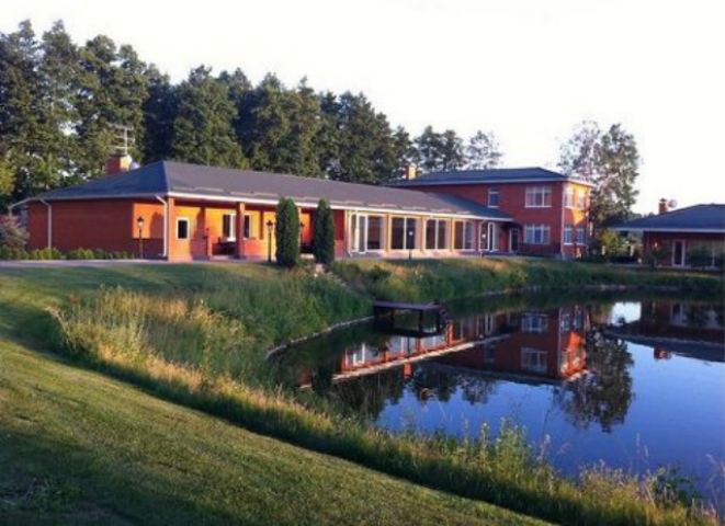 Стало известно, как выглядит роскошная дача заместителя Яремы - СМИ (ФОТО)