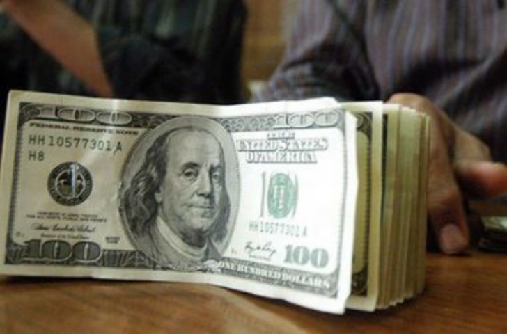 Скупать доллары уже поздно