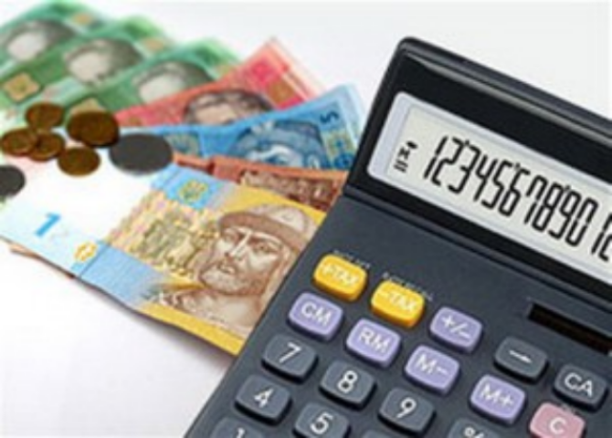 Пенсии в Украине повышены: кому и на сколько