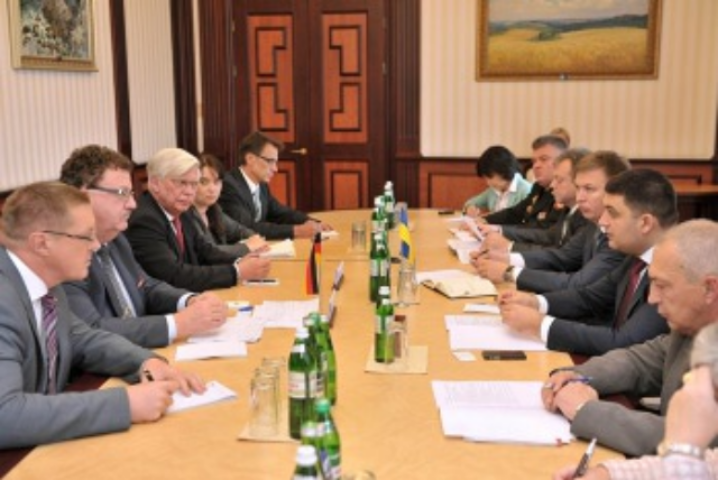 Германия передаст для украинских беженцев сборные дома и вещи для зимы