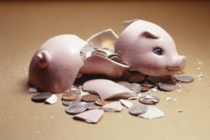 В Украине ликвидируют еще два банка