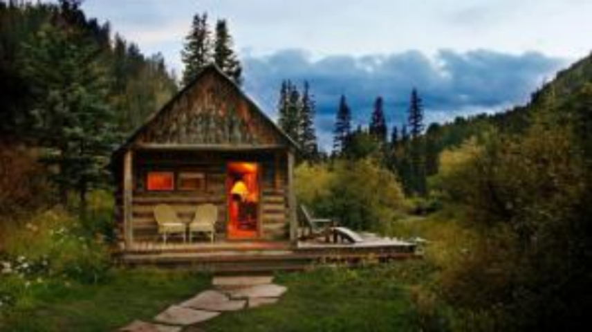 Возможна ли жизнь без денег? Как не дать финансам играть главную роль в жизни