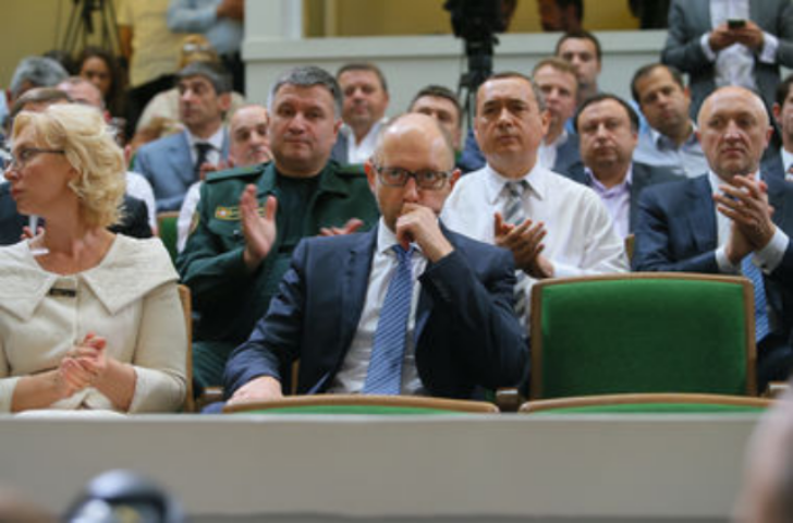 Выборы: Яценюк не пойдет с Блоком Порошенко?