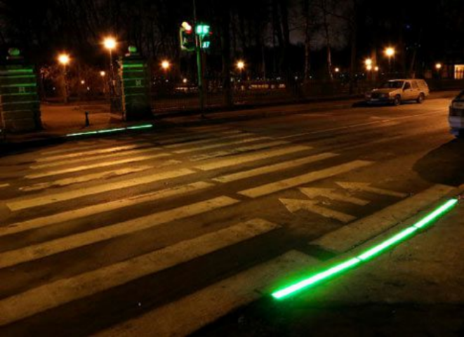 В Киеве начнут светиться пешеходные переходы