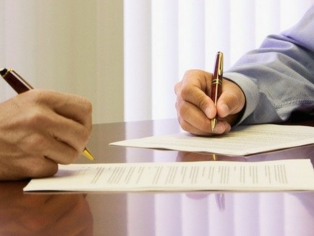 Суд может уменьшить неустойку при взыскании задолженности по договору займа