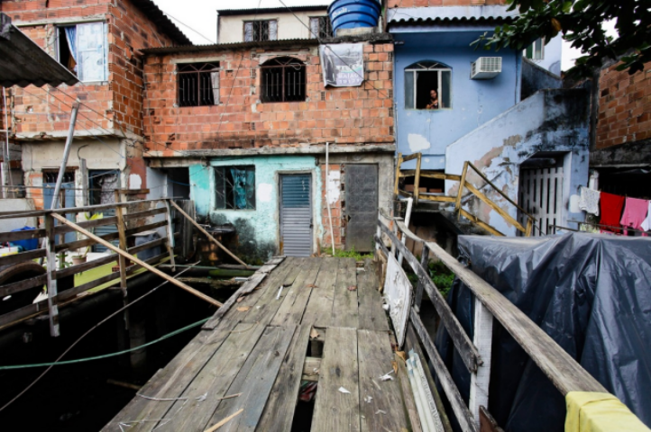 В Рио-де-Жанейро вместо трущоб появятся дороги. Фото