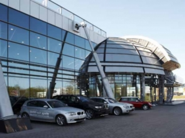 В Украине снова начнут закрываться автосалоны