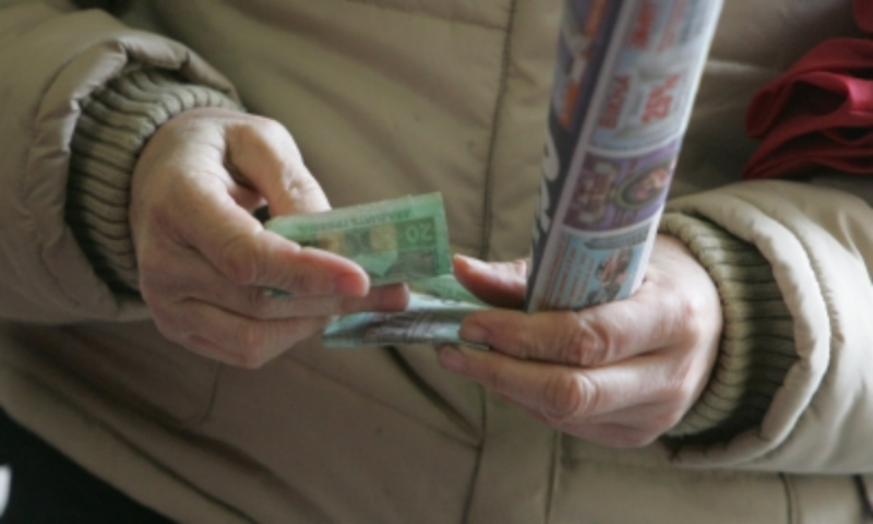 Ставки по депозитам продолжают снижаться 