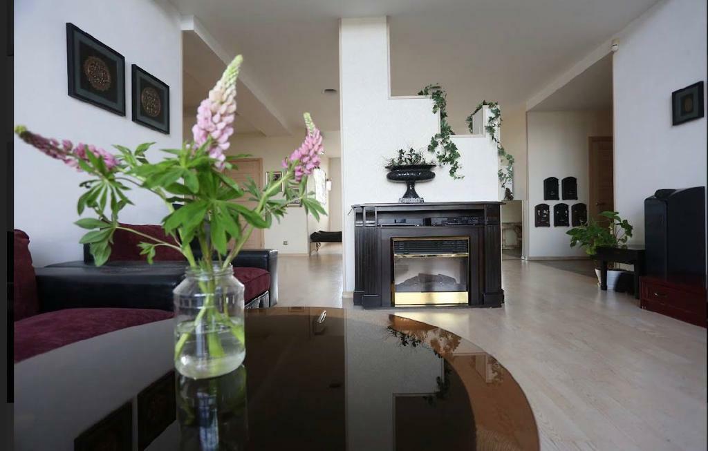Продаж 5-кімнатної квартири 288 м², Старокозацька вул., 52Б
