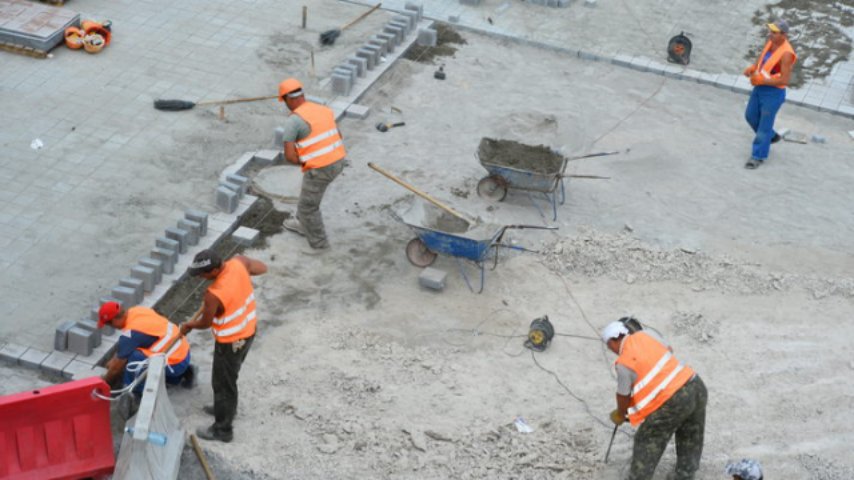 Реконструкция Почтовой площади: Что стоит за громкими обещаниями?