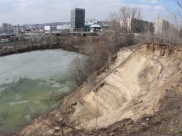 Возле озера Глинка в Печерском районе Киева планируют обустроить парк