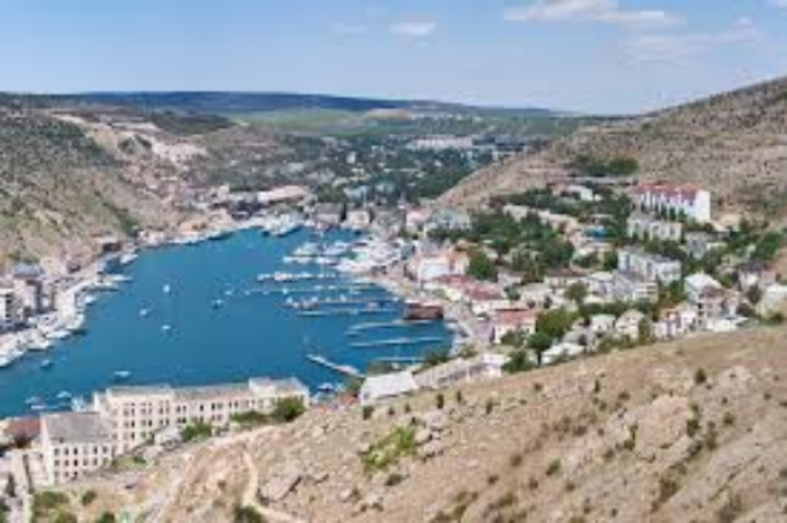 Только половина крымчан довольна жилищными условиями