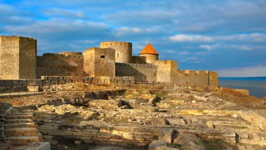 Власти Белгорода-Днестровского хотят вернуть Аккерманскую крепость городу
