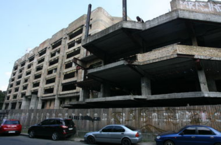 Главные долгострои Киева: некоторые здания строятся почти 40 лет