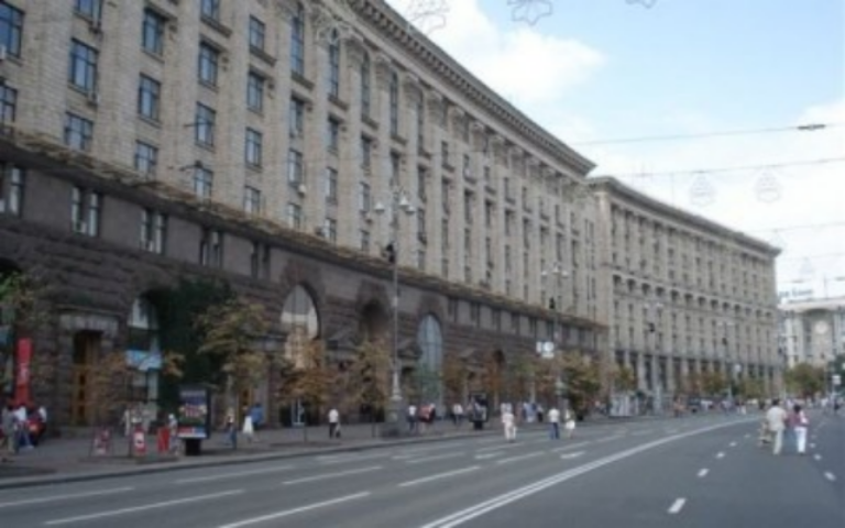 На ближайшей сессии Киевсовет решит судьбу МАФов на Крещатике