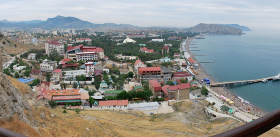 Без права отчуждения: что происходит с рынком недвижимости в Крыму