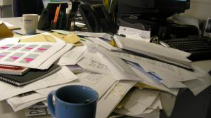 Жизнь на работе: Почему не стоит кушать на рабочем месте 