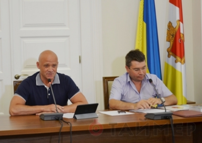 Труханов договорился вместе с «евромайдановцами» «люстрировать» МАФы