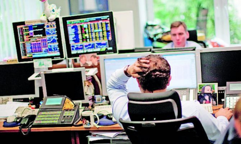 Вложения в индексные бумаги Украинской биржи компенсируют девальвацию гривни