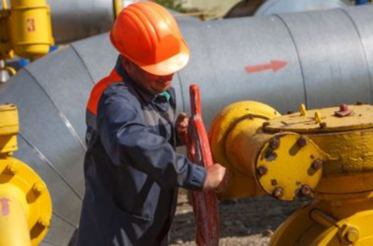 В новом отопительном сезоне население получит на треть меньше газа 