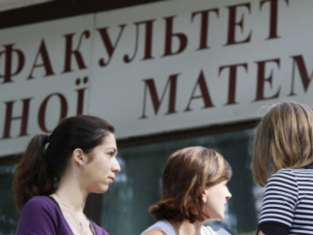 Как вузы обманывают абитуриентов