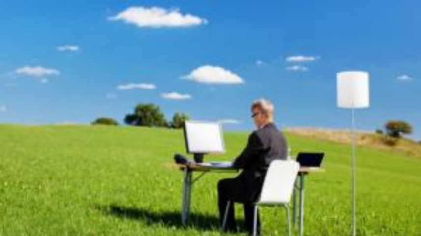 Рабочее место эры технологий: полная мобильность и open space