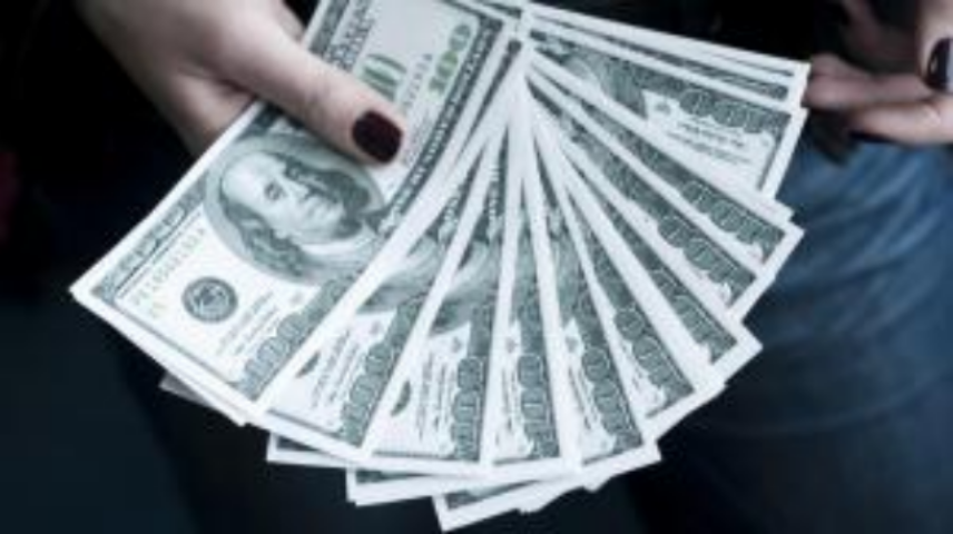 Украинцы смогут без ограничений открывать счета в европейских банках