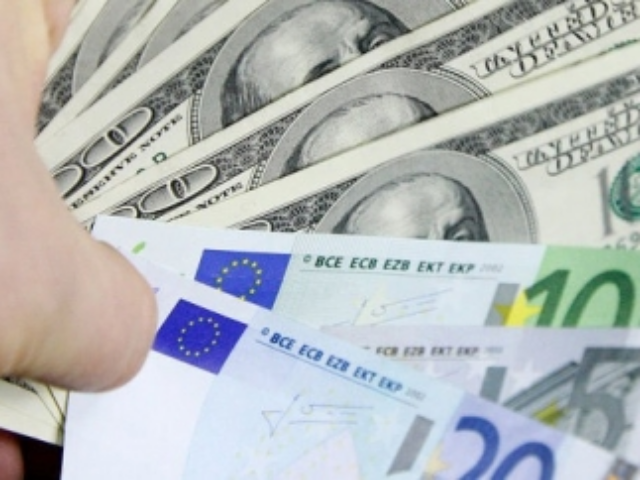 Украинцам выдадут заграничные переводы в валюте