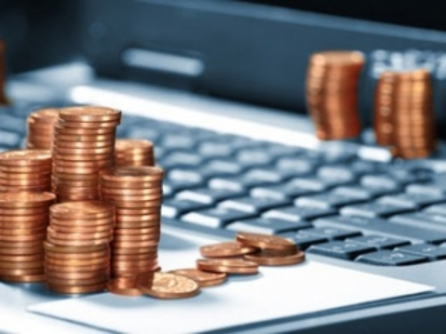 Украинцы активнее переходят на электронные платежи