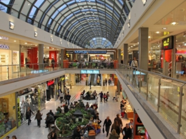 В Украине на год заморозили открытие новых ТРЦ