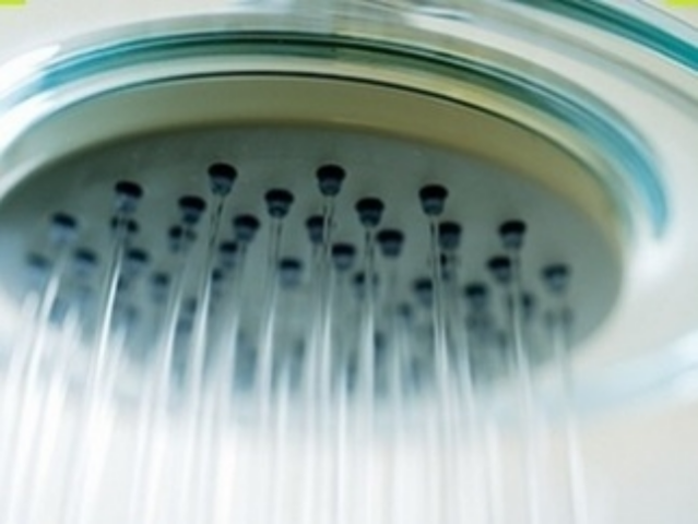 Киевлянам отключают горячую воду на пять недель