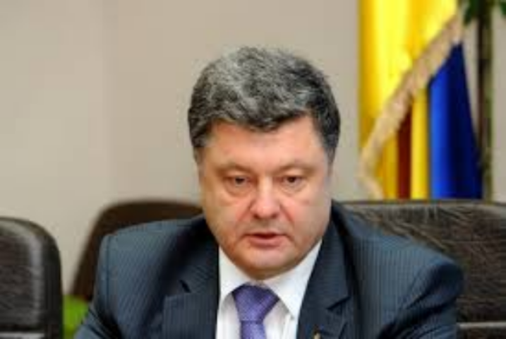 Порошенко поручил Госуправлению делами выйти на прибыльную деятельность к 2015 году
